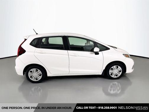 White Orchid Pearl 2018 Honda Fit LX