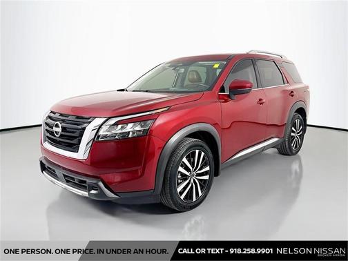2023 Nissan Pathfinder Platinum 4WD