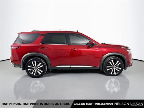 2023 Nissan Pathfinder Platinum 4WD