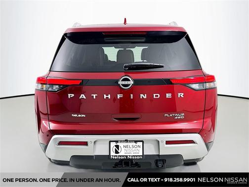 2023 Nissan Pathfinder Platinum 4WD