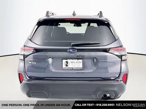 Magnetite Gray Metallic 2025 Subaru Forester Premium