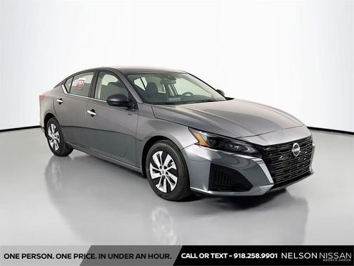 2025 Nissan Altima S FWD