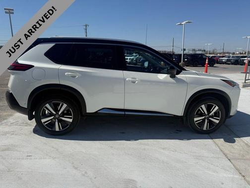 2021 Nissan Rogue Platinum