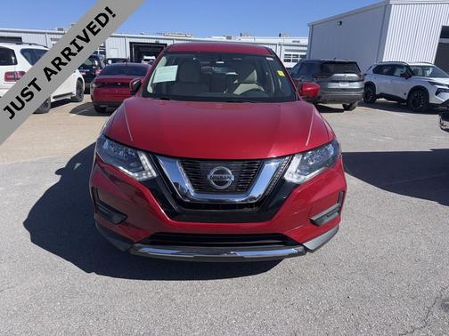2017 Nissan Rogue S