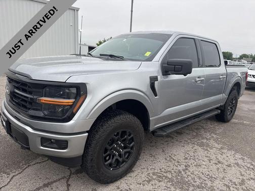 ICONIC SILVER METALLIC 2024 Ford F-150 XLT