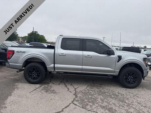 ICONIC SILVER METALLIC 2024 Ford F-150 XLT