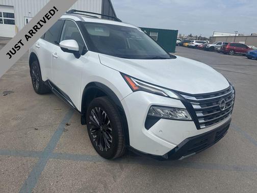 2025 Nissan Rogue Platinum