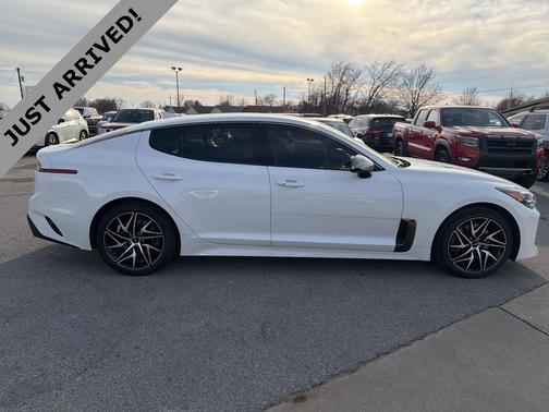 2022 Kia Stinger GT-Line