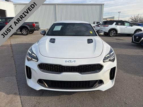 2022 Kia Stinger GT-Line