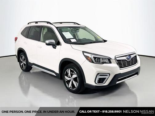 Crystal White Pearl 2020 Subaru Forester Touring