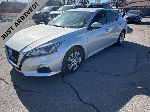 2020 Nissan Altima S FWD