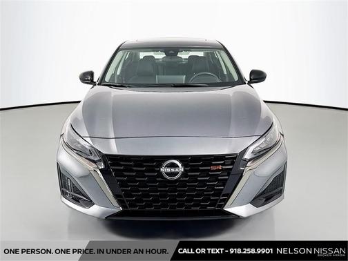2025 Nissan Altima SR FWD