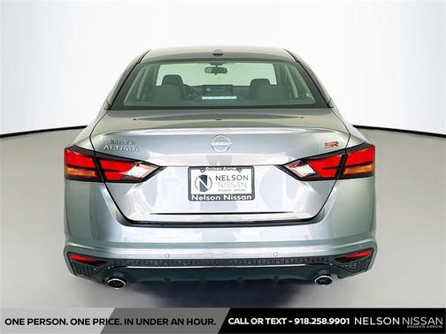 2025 Nissan Altima SR FWD