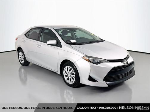 Classic Silver Metallic 2017 Toyota Corolla LE