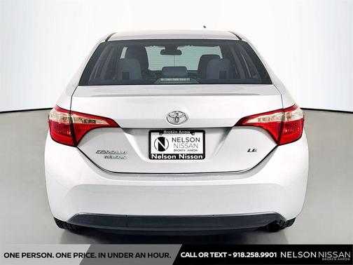 Classic Silver Metallic 2017 Toyota Corolla LE
