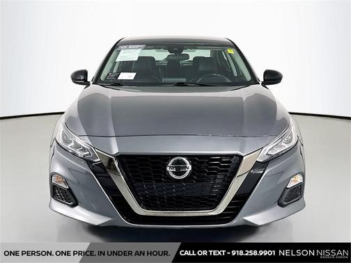 2021 Nissan Altima SR FWD