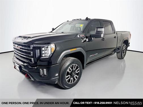 2022 GMC Sierra 2500 AT4