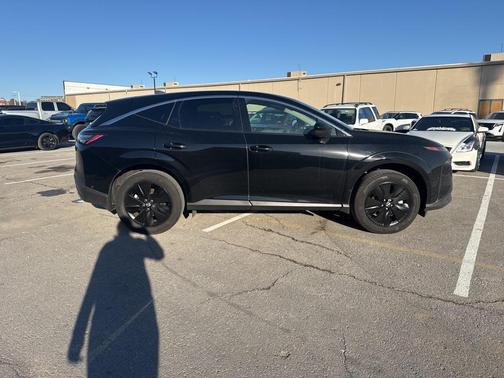 2025 Nissan Murano SV