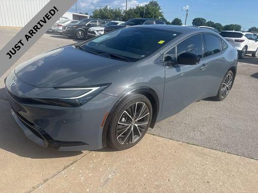 Guardian Gray 2024 Toyota Prius XLE