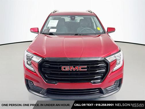 Cayenne Red Tintcoat 2022 GMC Terrain SLE