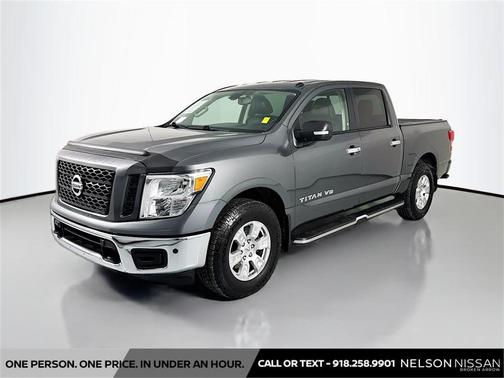 2019 Nissan Titan SV