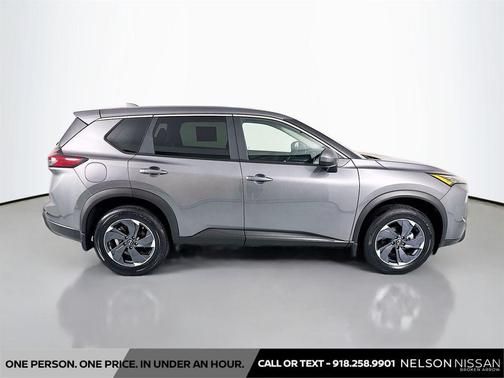 Gun Metallic 2025 Nissan Rogue SV