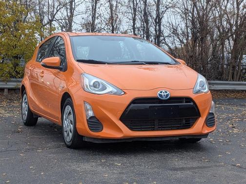 2016 Toyota Prius c Four
