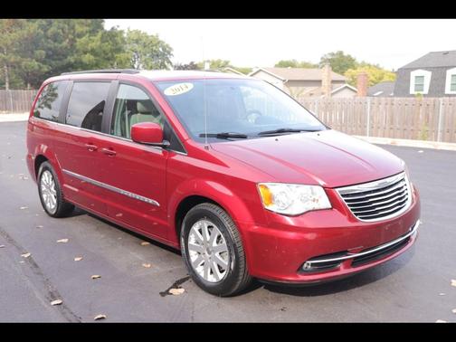 2014 Chrysler Town & Country Touring