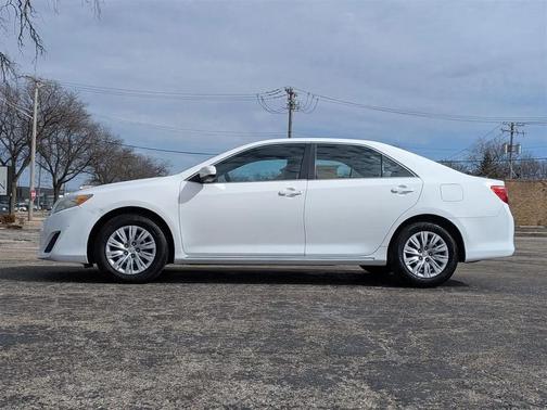 2013 Toyota Camry LE