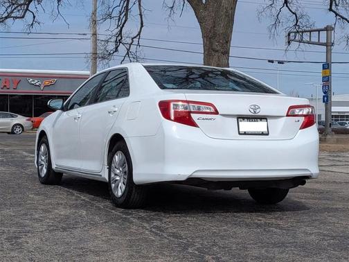 2013 Toyota Camry LE
