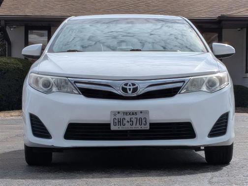 2013 Toyota Camry LE