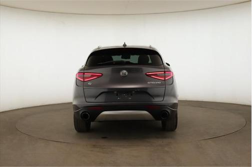 2018 Alfa Romeo Stelvio Ti
