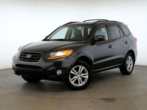 2010 Hyundai SANTA FE SE