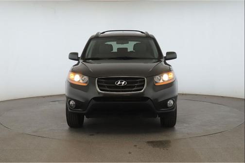 2010 Hyundai SANTA FE SE