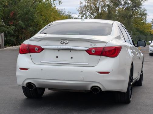 2014 INFINITI Q50 Premium