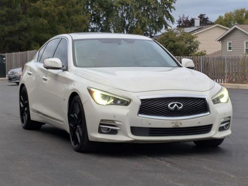2014 INFINITI Q50 Premium