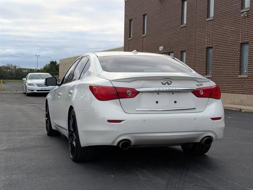 2014 INFINITI Q50 Premium