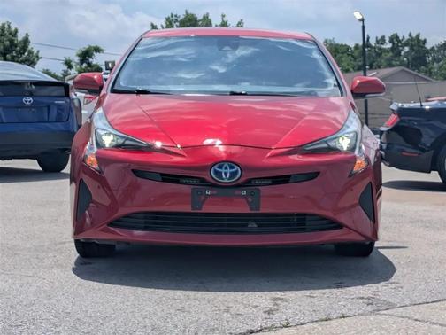 Hypersonic Red 2018 Toyota Prius Two