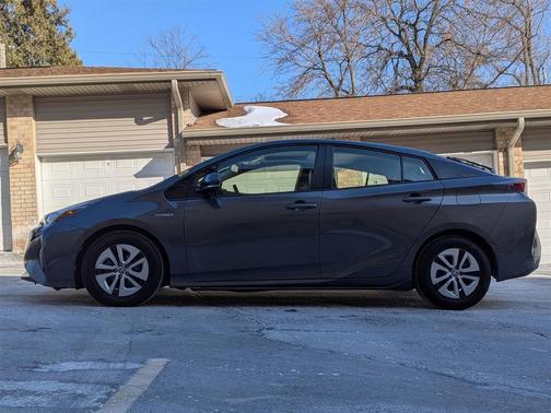 2017 Toyota Prius Three