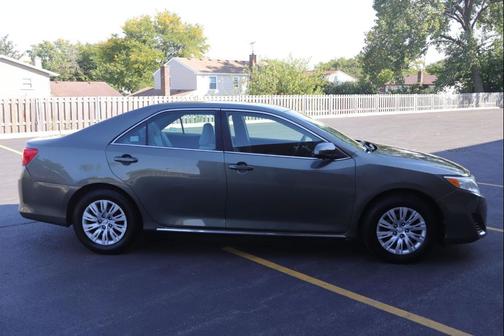 2014 Toyota Camry LE