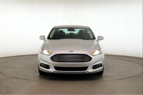 2014 Ford Fusion Hybrid SE