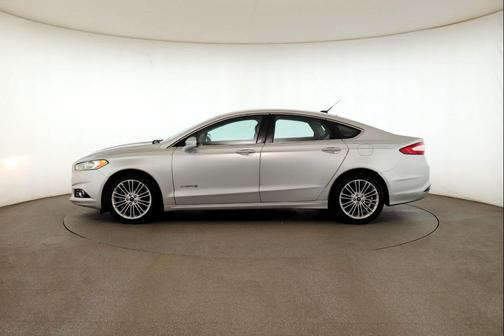 2014 Ford Fusion Hybrid SE