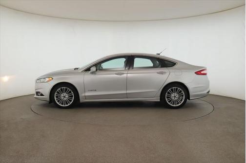 2014 Ford Fusion Hybrid SE