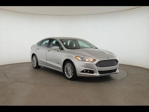 2014 Ford Fusion Hybrid SE