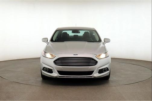 2014 Ford Fusion Hybrid SE