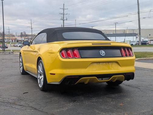 2015 Ford Mustang EcoBoost Premium