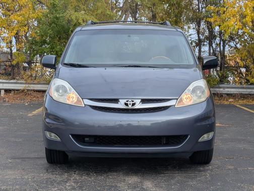 2008 Toyota Sienna XLE Limited