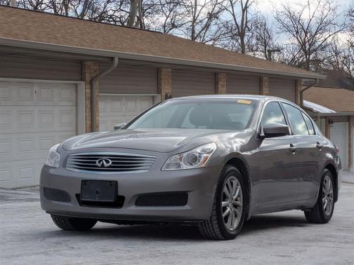 2009 INFINITI G37x Base