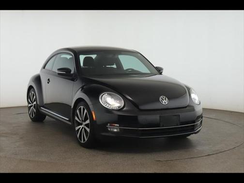 2012 Volkswagen Beetle Base