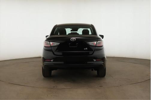 2017 Toyota Yaris iA Base